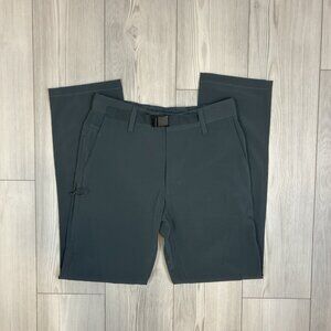 Lands’ End Size 30 X 31 Performance Active Chino Pants Gray Belted